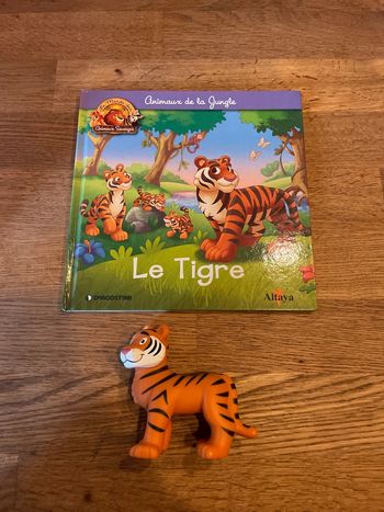 Livre Altaya Le monde des animaux sauvages Animaux de la jungle Le crocodile du Nil et sa figurine