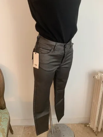 FIVE jeans simili cuir T 25