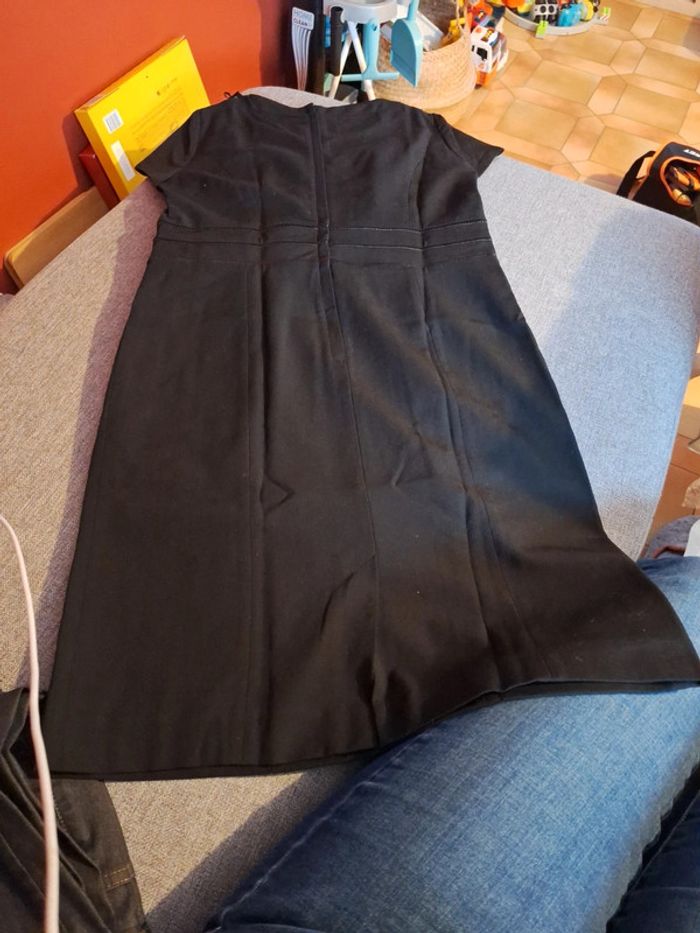 Robe noire - photo numéro 5