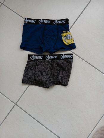Caleçons Avengers taille 6-8 ans