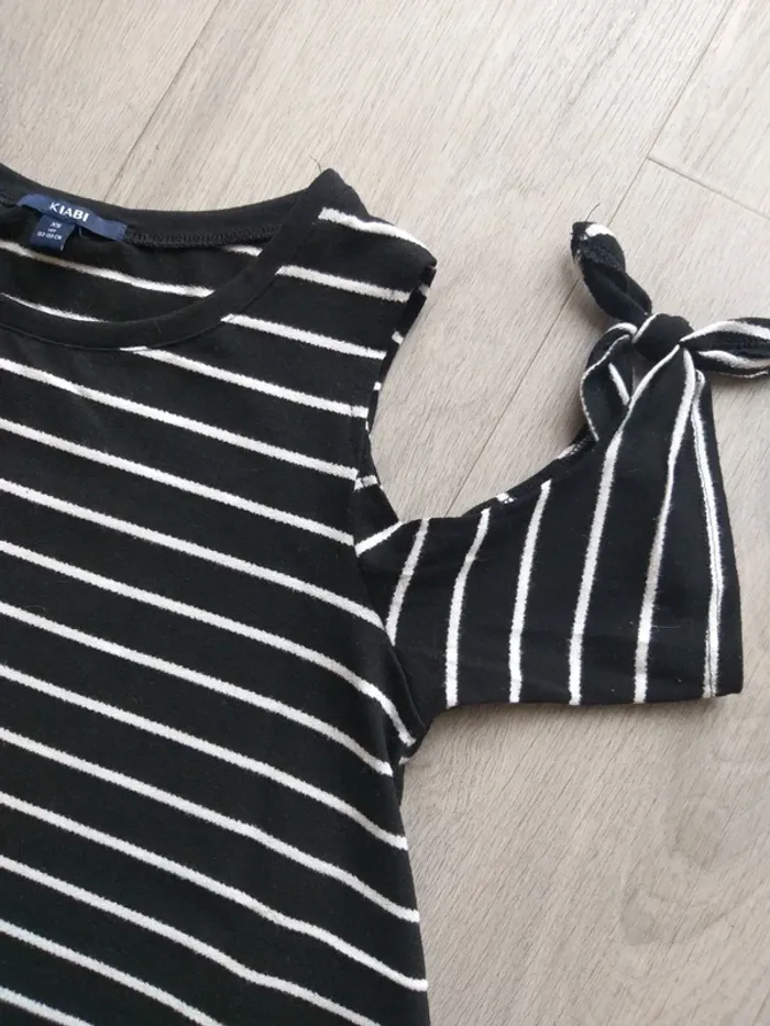 Robe courte - photo numéro 3