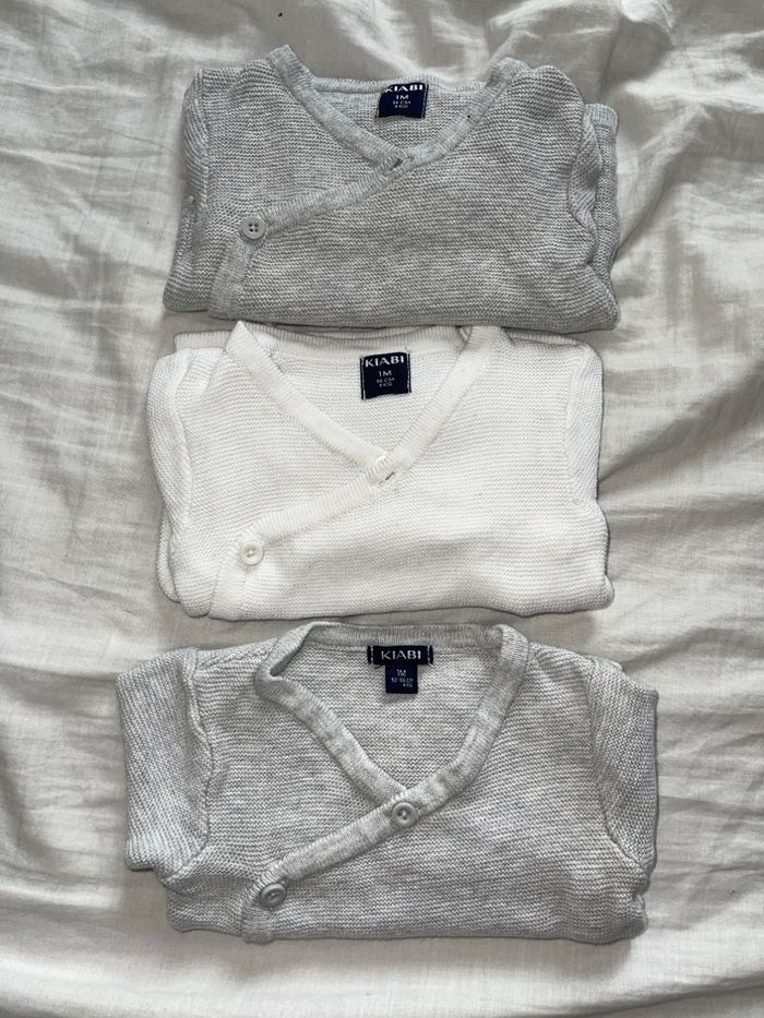 Lots de 3 brassières 1 mois