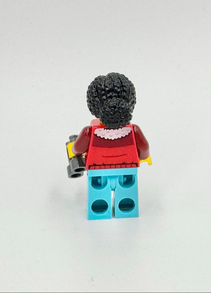 Lego Figurines City : Arctique, Exploratrice (autochtone ?) au Blouson rouge - NEUF - photo numéro 4