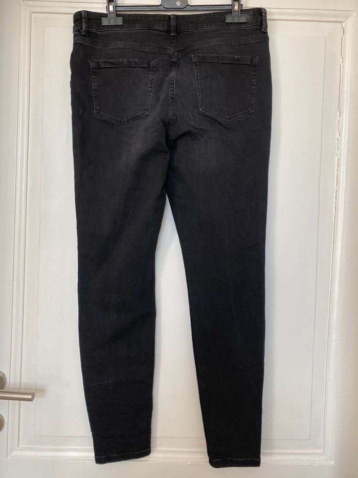 Jeans noir imitation usures Yessica C&A 42/44 - photo numéro 2