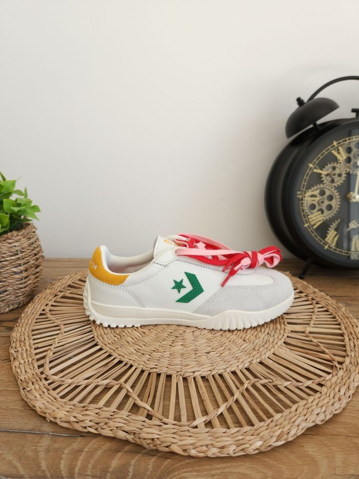 Baskets en Daim Multicolore Converse Pointure 36 - photo numéro 3