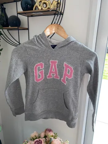 Sweat gap taille 8 ans