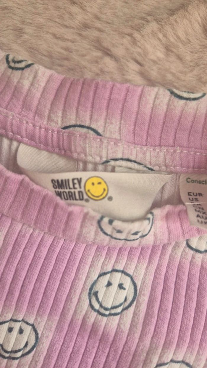 Crop top manches longues Smiley world 🌸 11/12 ans - photo numéro 3