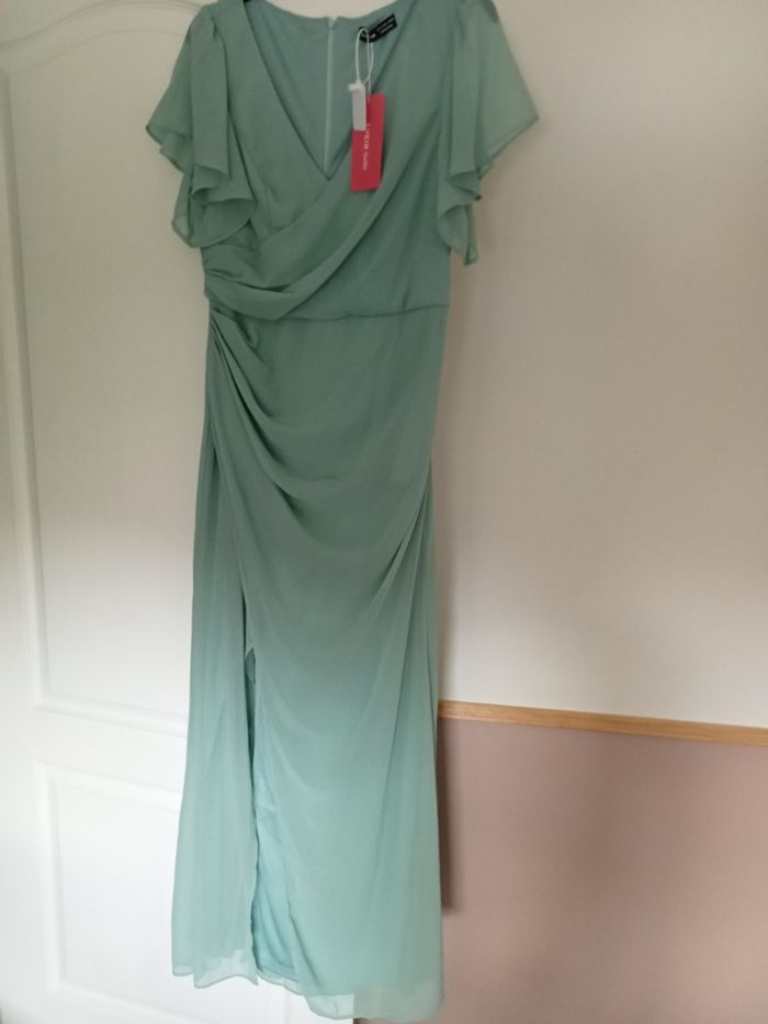 Robe de cérémonie