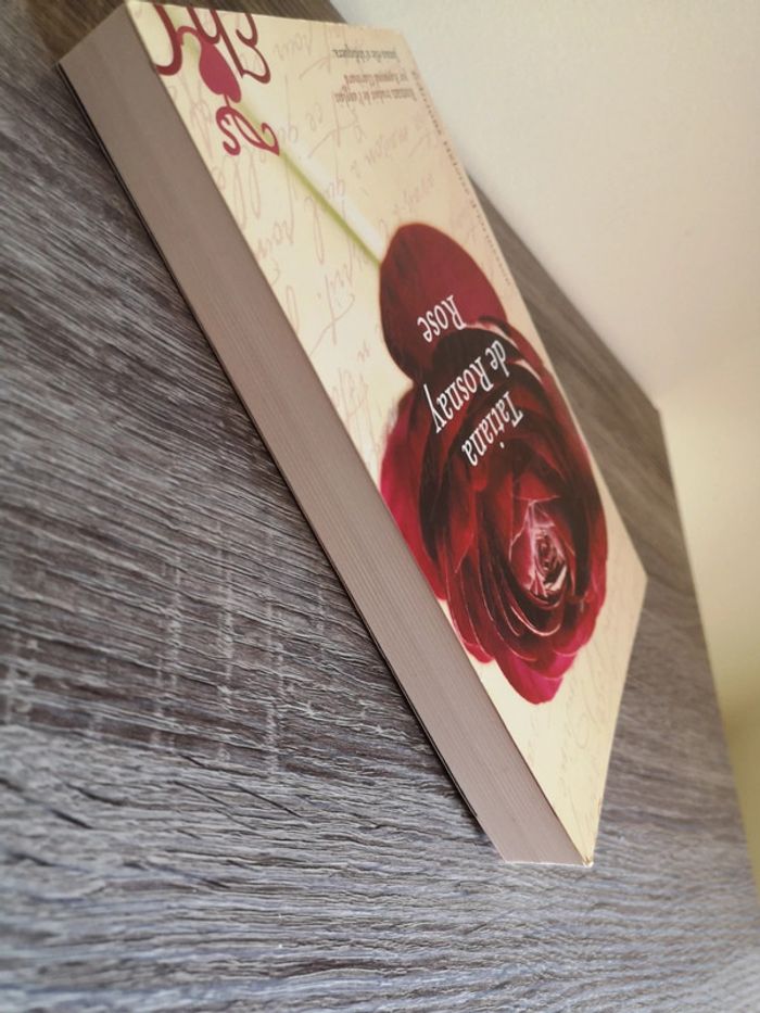 Livre Rose de Tatiana de Rosnay - photo numéro 3