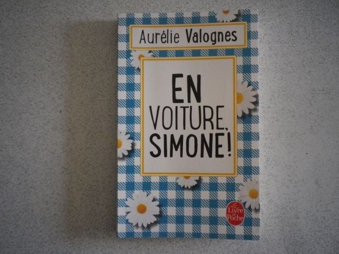 EN VOITURE, SIMONE!