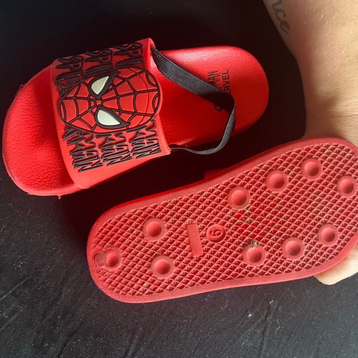 Claquette Spiderman - photo numéro 2