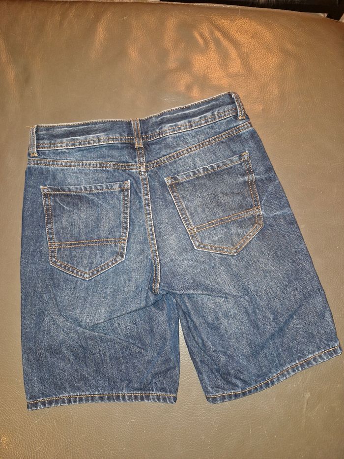 Short jeans Kiabi t32 - photo numéro 3