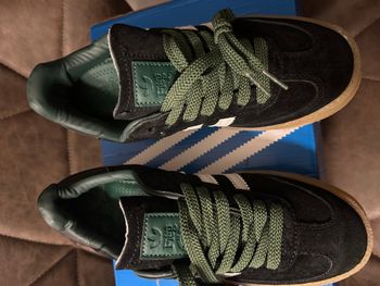 Basket neuve adidas pointure 38