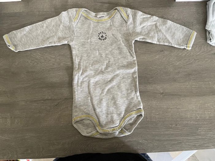 Lot de 5 bodies - photo numéro 5