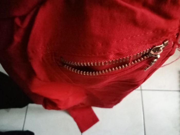 Lot de deux pantalons à 2€ - photo numéro 12