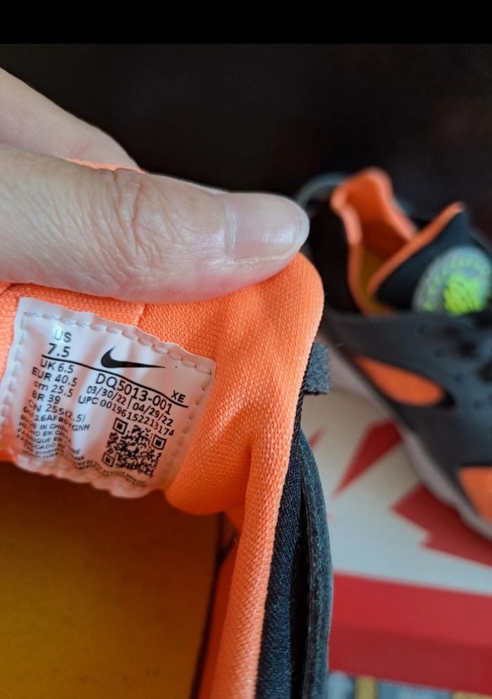 Basket nike authentique T 40.5 - photo numéro 4