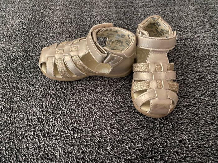 Chaussure bébé fille - photo numéro 2