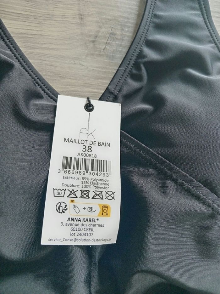 Maillot de bain 1 pièce taille 38 - photo numéro 4