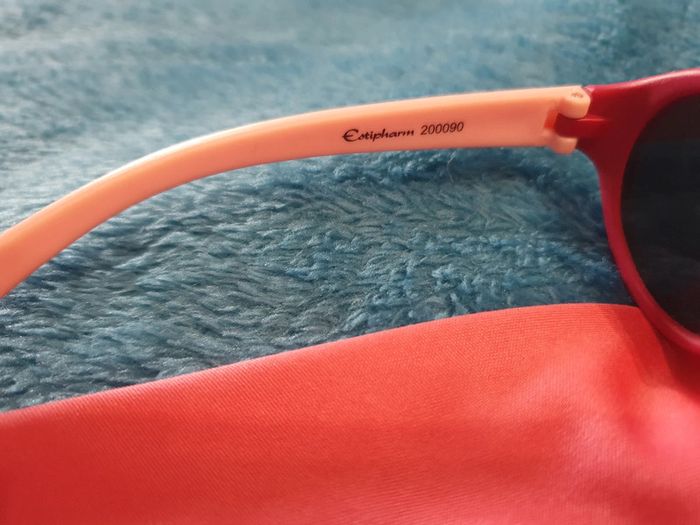 Lunettes de soleil bébé - photo numéro 5