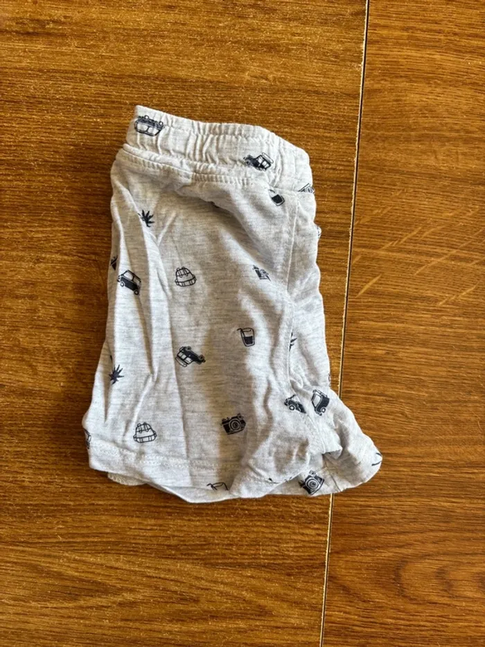 Short bébé garçon
