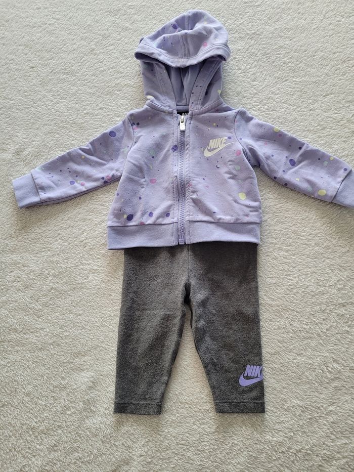 Ensemble nike fille 24 mois