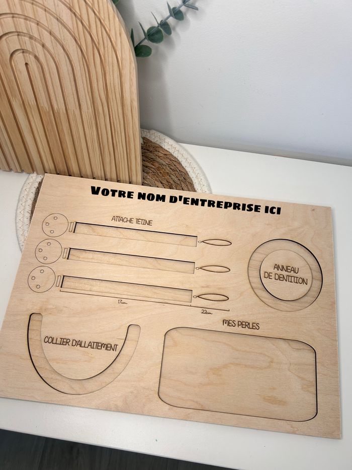 Maxi format - planche gabarit attache tétine