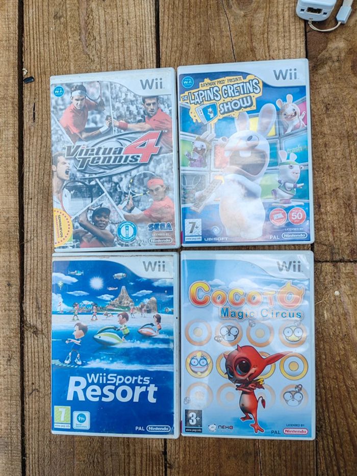 Lot console Wii blanche avec manette et jeux - photo numéro 2