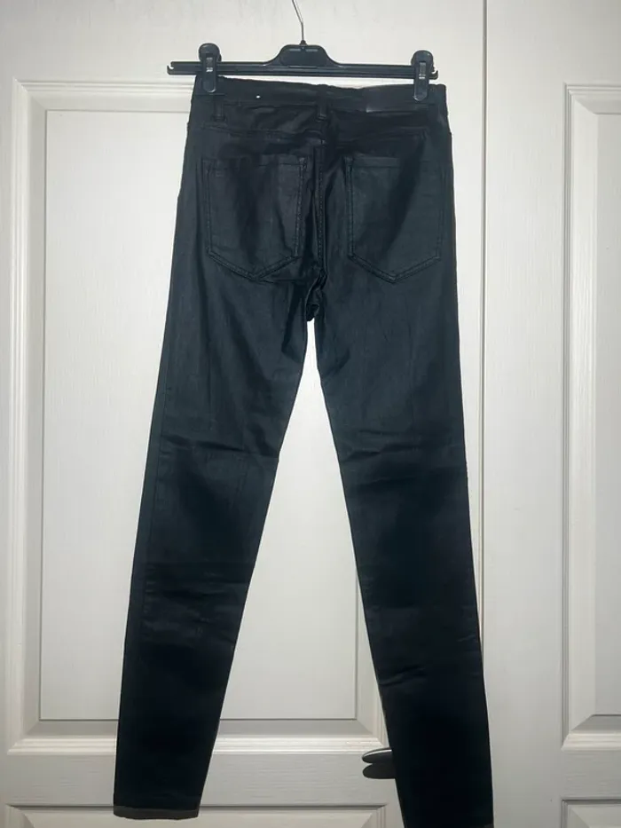 Jeans Stradivarius - photo numéro 3