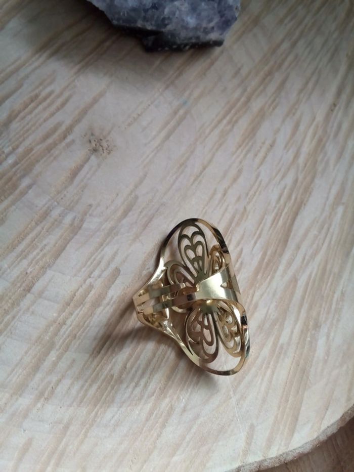 Bague pierre de lune et acier 🤍. - photo numéro 4