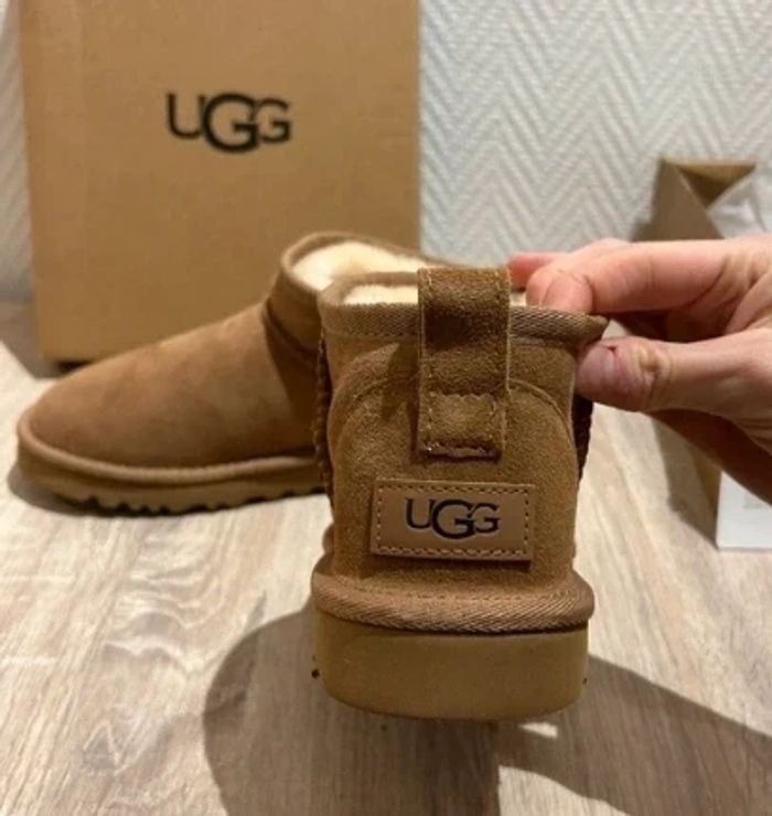 Ugg w Classic ultra mini 37 - photo numéro 4