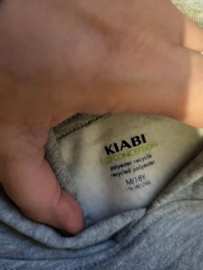 Sweat à capuche manga - photo numéro 3