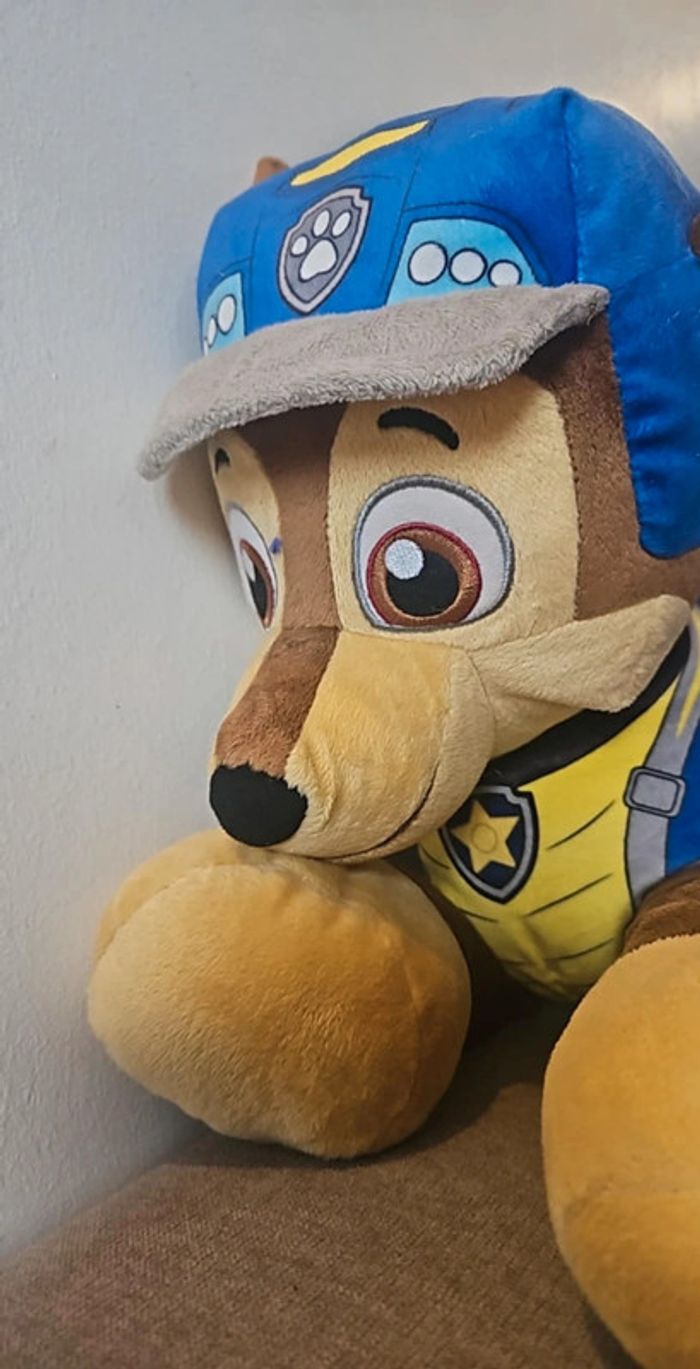 Maxi peluche chase de la pat patrouille. - photo numéro 4