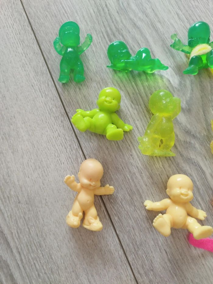 Lot figurines babies #vintage - photo numéro 2