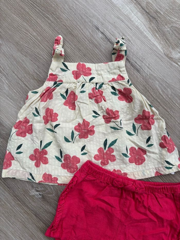 Ensemble blouse + short taille 24 mois - photo numéro 3