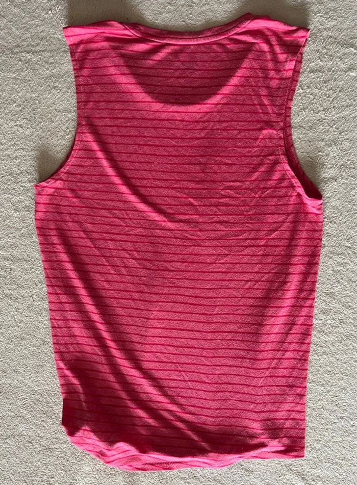 Débardeur de sport - photo numéro 3