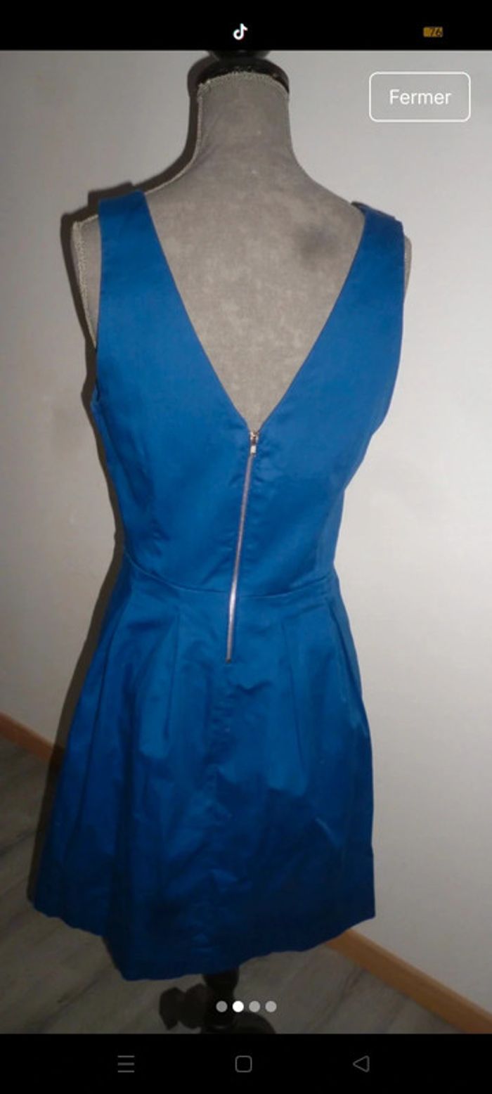 Jolie robe - photo numéro 2