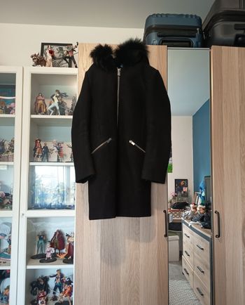 Manteau noir avec fourrure neuf Karl Marc John - Taille S 36