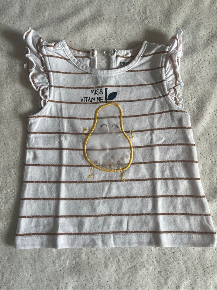 T-shirt