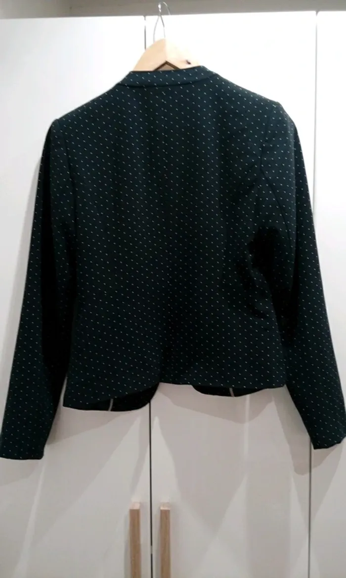 Veste tailleur Neuve T.1 - photo numéro 5