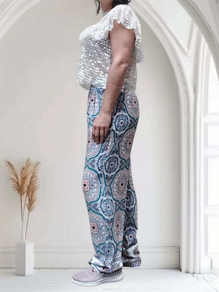 Pantalon canon neuf taille M - photo numéro 2