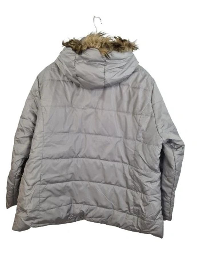 Doudoune grise - photo numéro 2