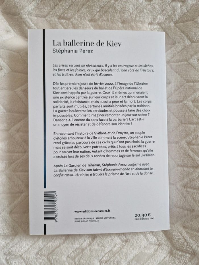 Livre la ballerine de Kiev - photo numéro 2