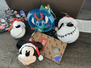 Boules de Noël disney