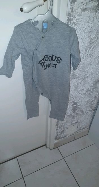 Pyjama 6 mois gris