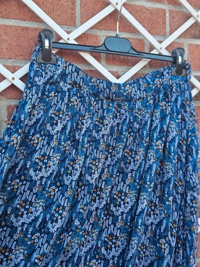 Jupe longue plissée fleurie bleue Manoukian taille 40/L - photo numéro 2