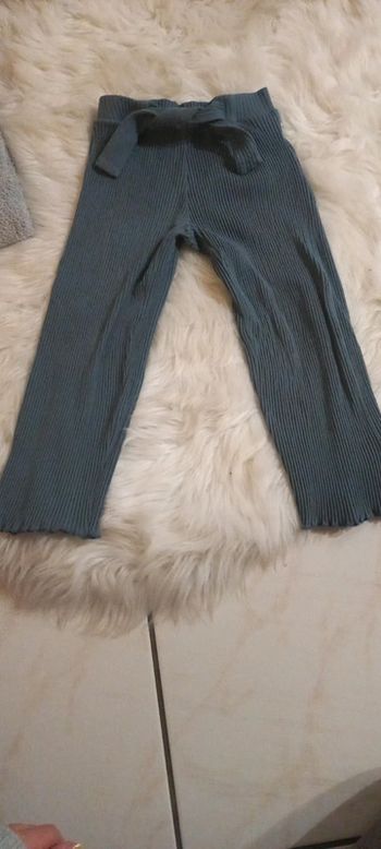 Pantalon legging côtelé large zara 7 ans