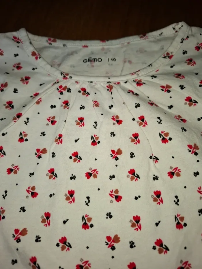 T-shirt manches longues neuf 10 ans Gémo - photo numéro 3