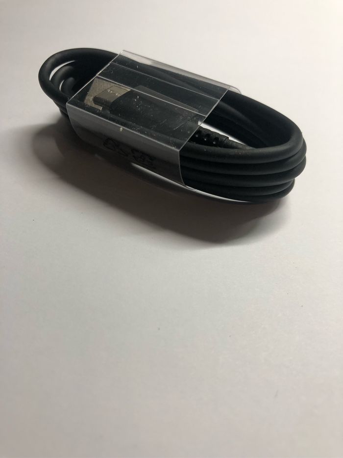 Chargeur Samsung - photo numéro 2