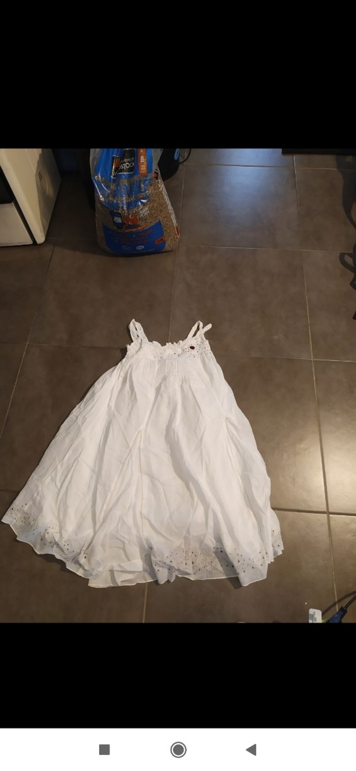 Robe catimini en très bon état 12 ans