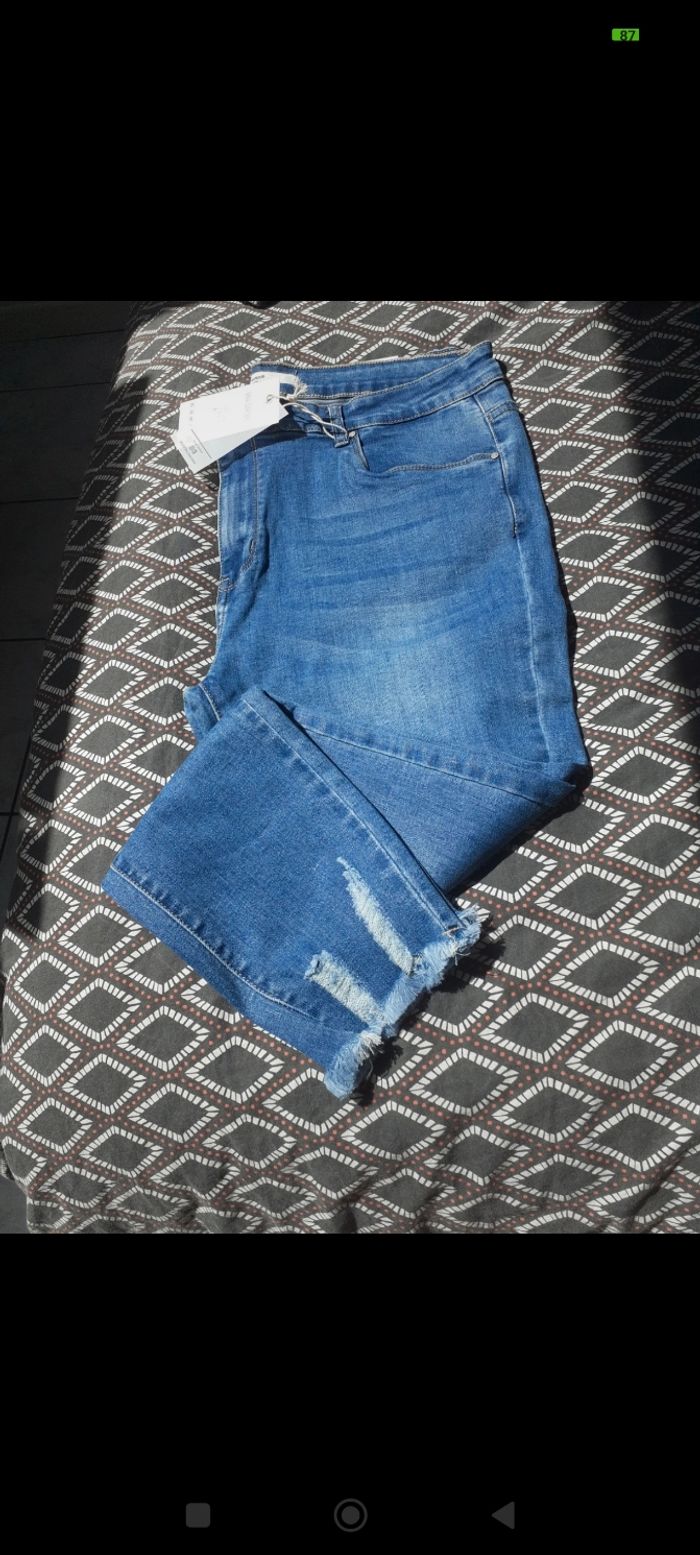 Jeans neuf Nina Carter